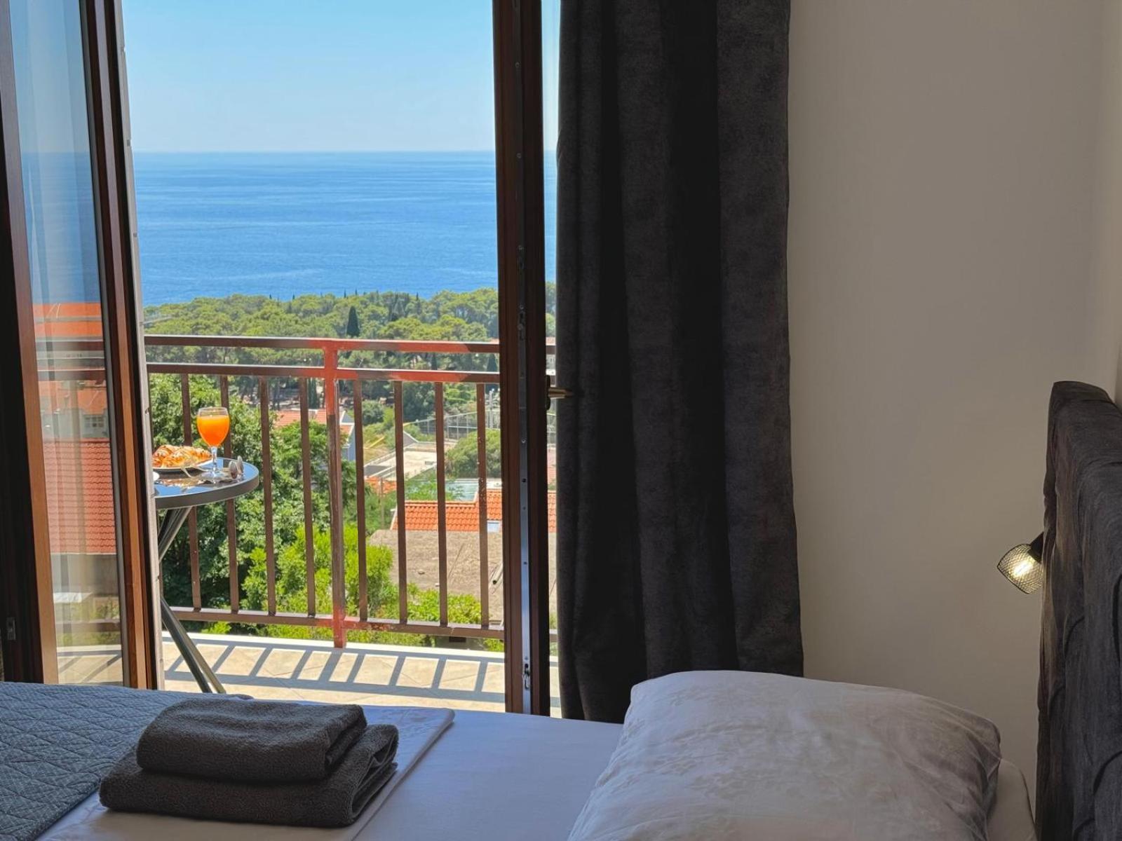 Divanovic With Sea View Dubrovnik