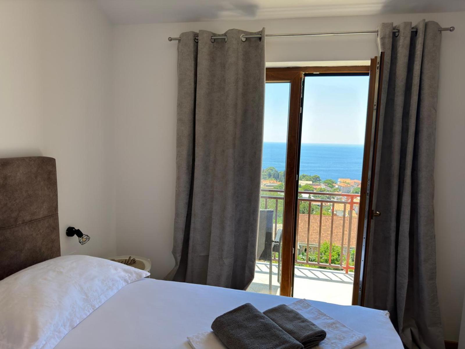 Apartment Divanovic With Sea View Dubrovnik